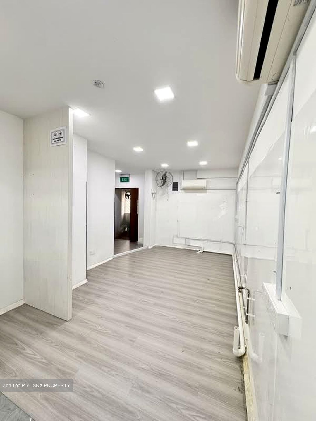 Bukit Batok Street 31 (D23), Shop House #570501211